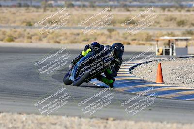 media/Jan-09-2022-SoCal Trackdays (Sun) [[2b1fec8404]]/Turn 11 (935am)/